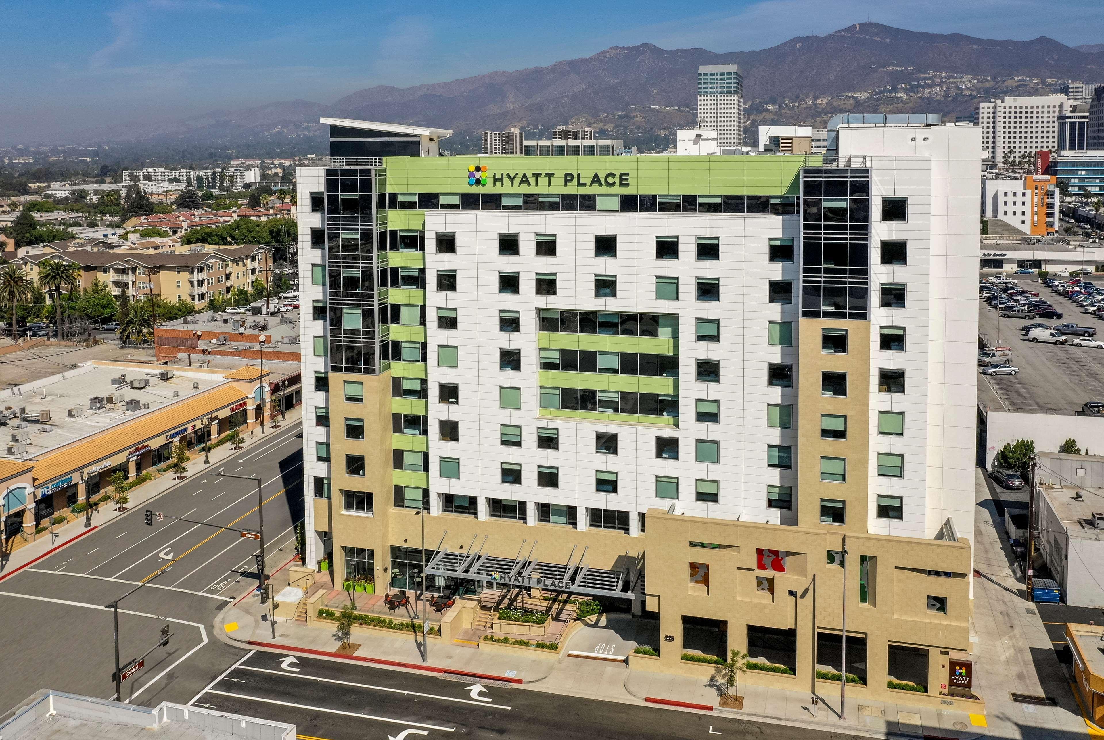 Hyatt Place Glendale/Los Angeles Extérieur photo