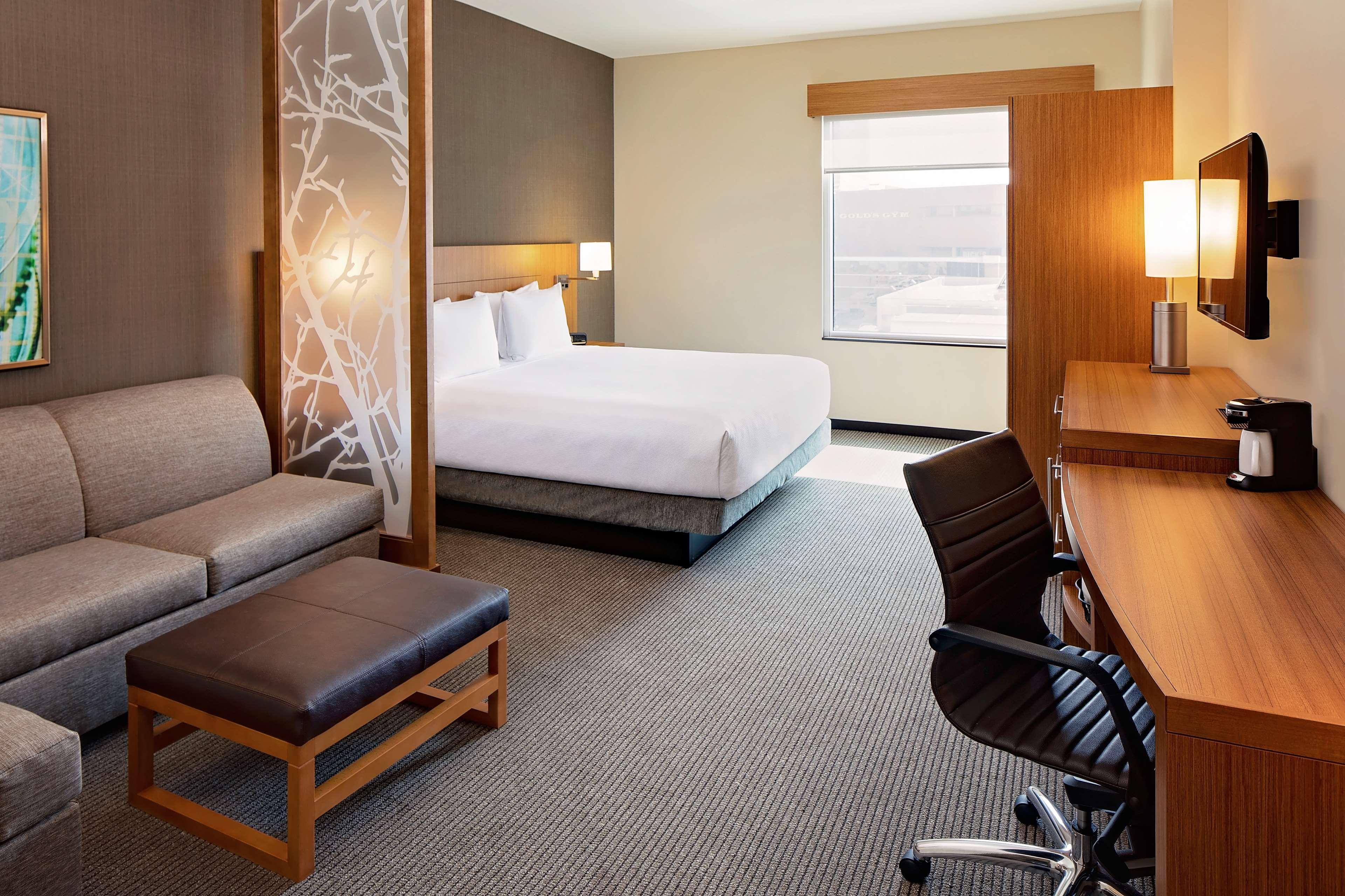 Hyatt Place Glendale/Los Angeles Extérieur photo